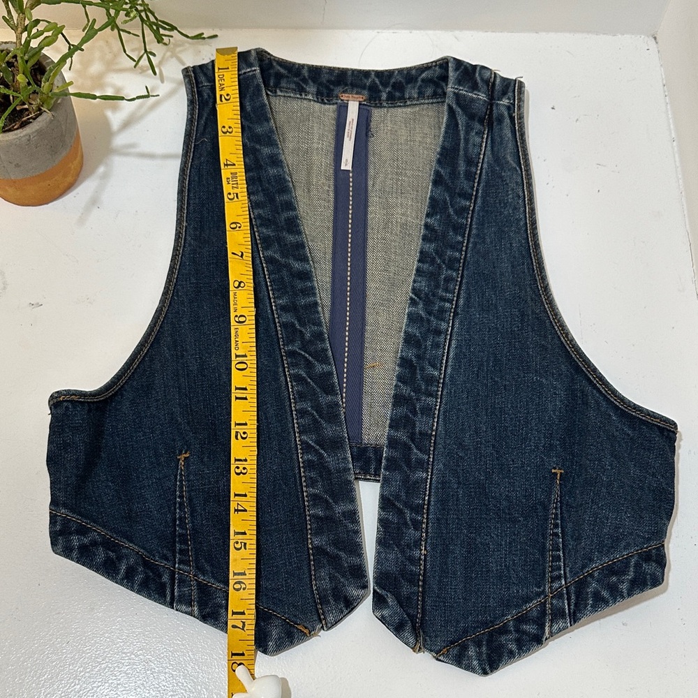 Free People Dark Blue Cropped Denim Vest - Picture 6 of 8